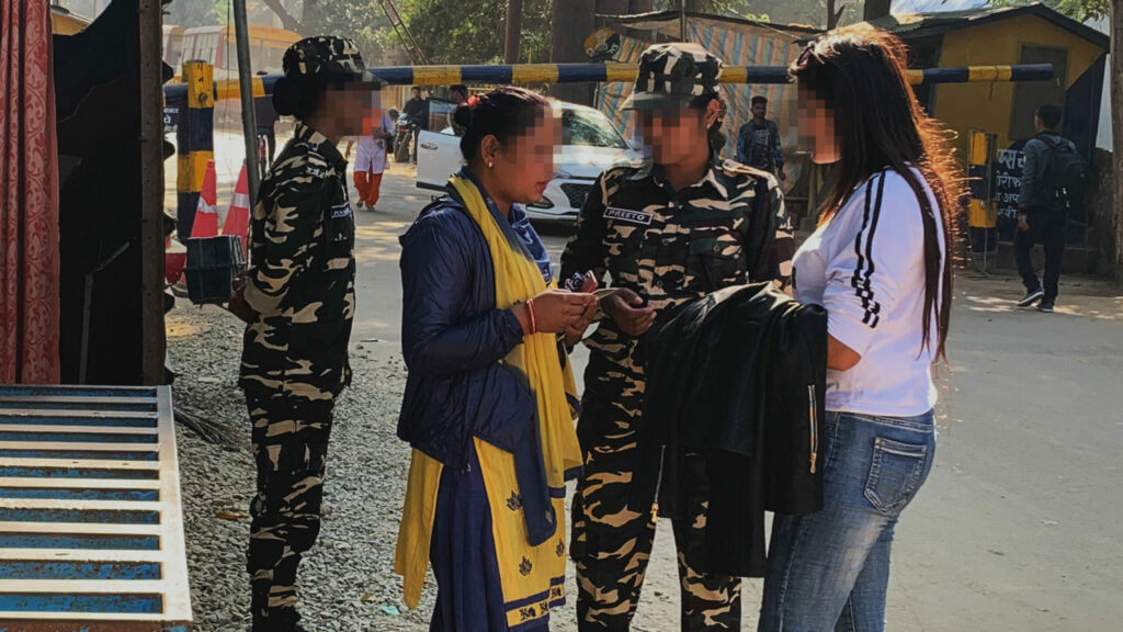 two girls talk to police